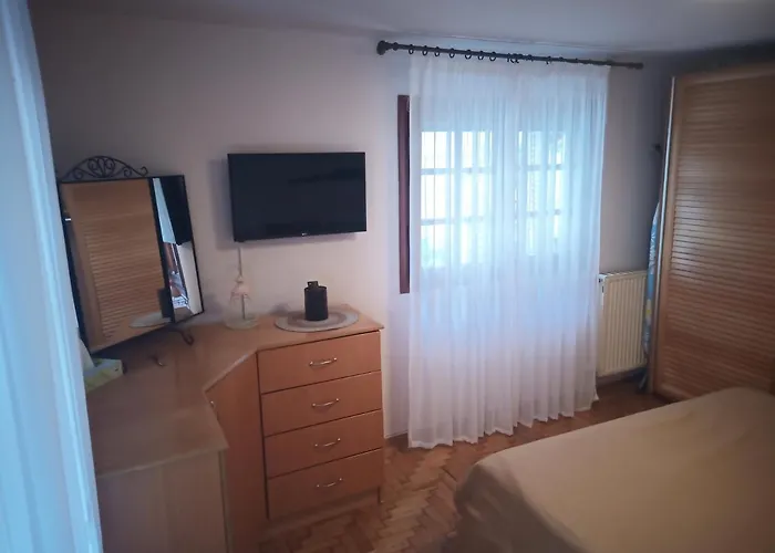 Plateia Apartment